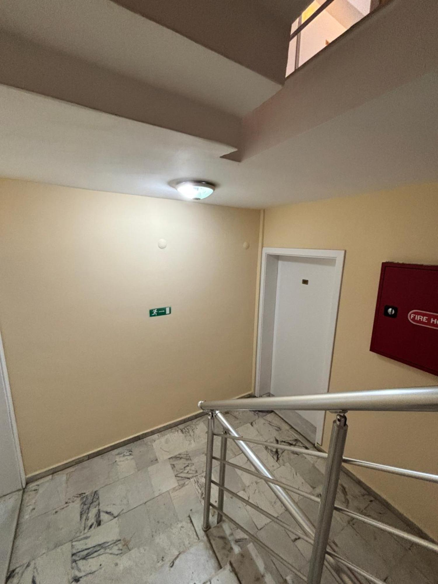 Metropolitan Aparthotel